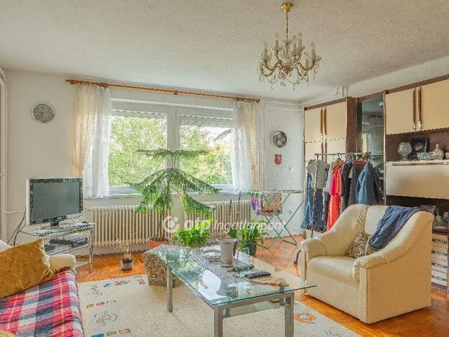 Eladó ház Székesfehérvár, Öreghegy 180 nm