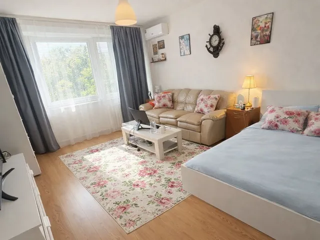 Eladó lakás Budapest X. kerület, Ligettelek 41 nm