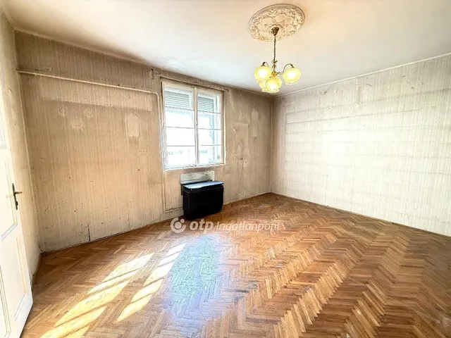 Eladó lakás Budapest X. kerület 33 nm