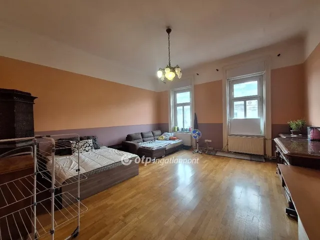 Eladó lakás Budapest VII. kerület 72 nm