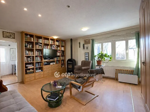 Eladó üdülő és hétvégi ház Budapest XIII. kerület 96 nm