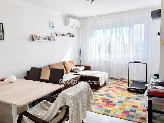 Eladó lakás Szeged, Makkosház 60 nm