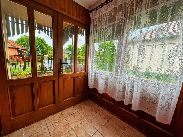 Eladó ház Tiszaföldvár 90 nm