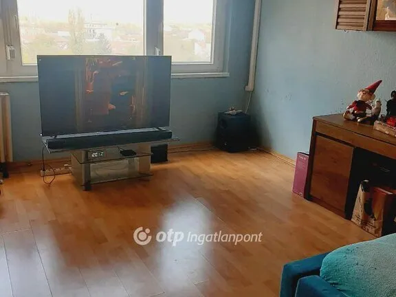 Eladó lakás Budapest X. kerület, Ligettelek 50 nm