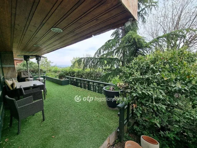 Eladó ház Budapest II. kerület, Szemlőhegy 497 nm