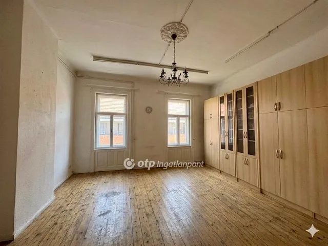 Eladó lakás Budapest VIII. kerület 146 nm