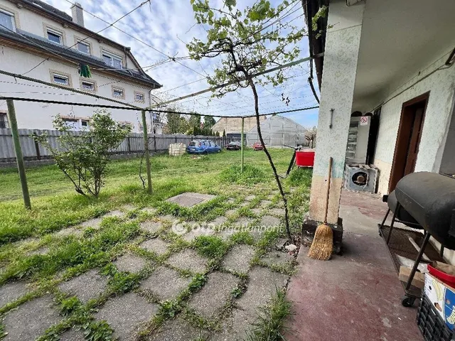 Eladó ház Budapest XV. kerület, Rákospalota 185 nm