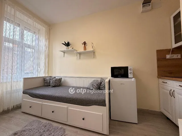 Eladó lakás Budapest VIII. kerület 12 nm