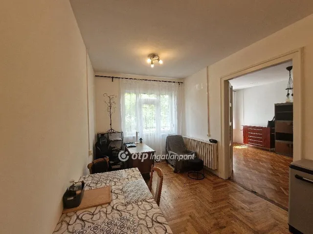 Eladó lakás Budapest XIV. kerület, Herminamező 71 nm
