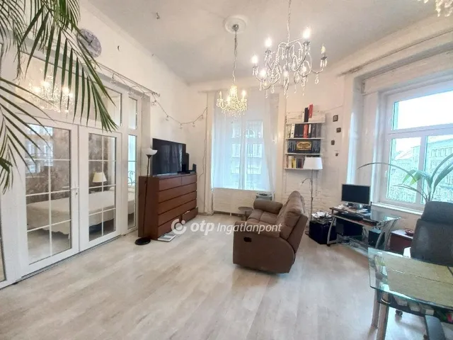 Eladó lakás Budapest VIII. kerület, Józsefváros 106 nm