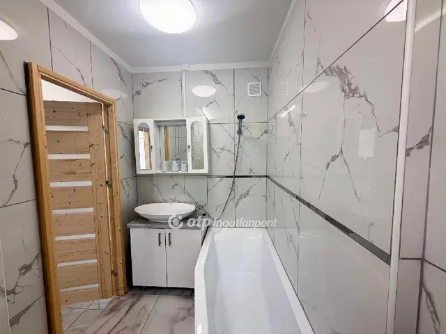 Eladó lakás Budapest XVIII. kerület 72 nm