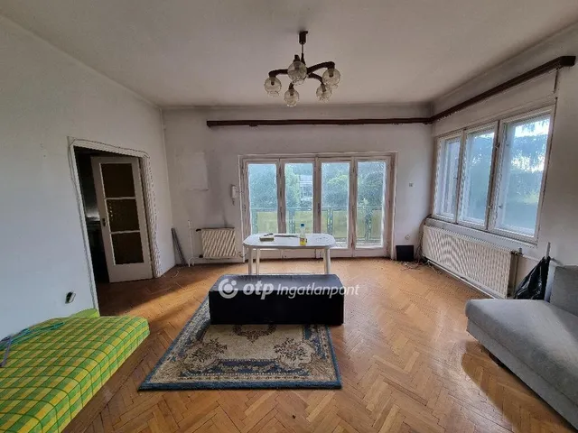 Eladó ház Budapest III. kerület 190 nm