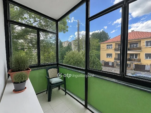 Eladó lakás Budapest XII. kerület, Istenhegy 52 nm