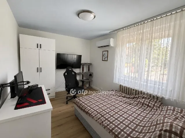 Eladó lakás Budapest XI. kerület, Albertfalva 70 nm