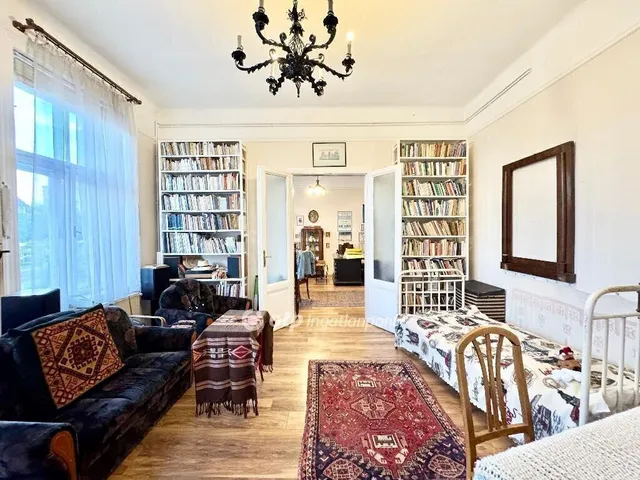 Eladó lakás Budapest II. kerület, Országút 78 nm