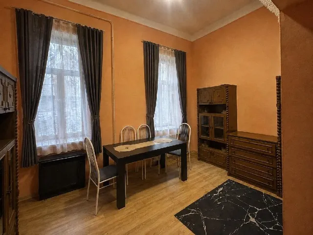 Eladó lakás Budapest VIII. kerület, Füvész kert 40 nm