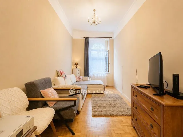 Eladó lakás Budapest VIII. kerület 52 nm