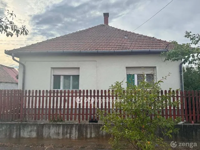 Eladó ház Tápiógyörgye 83 nm