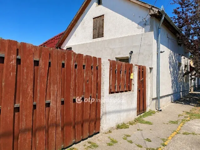 Eladó ház Budapest XX. kerület, Pacsirtatelep 111 nm