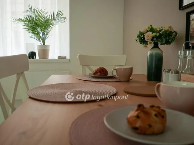 Eladó lakás Budapest VI. kerület 22 nm