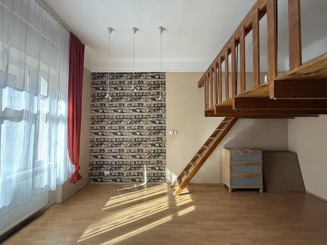 Eladó lakás Budapest VIII. kerület, Orczynegyed 54 nm