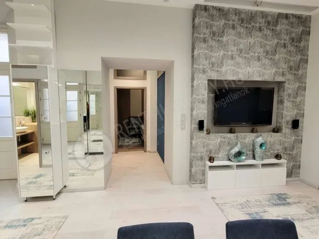 Kiadó lakás Budapest V. kerület 83 nm