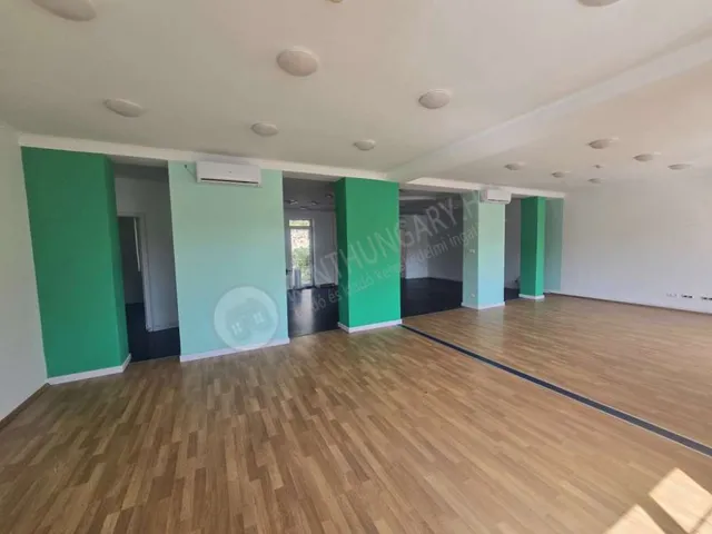 Kiadó kereskedelmi és ipari ingatlan Budapest II. kerület 170 nm