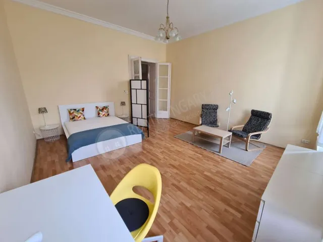 Kiadó lakás Budapest VI. kerület 54 nm