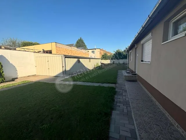 Eladó ház Budapest XX. kerület 225 nm