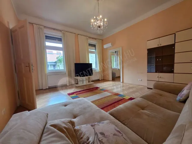 Kiadó lakás Budapest VII. kerület, Rákóczi út 86 nm