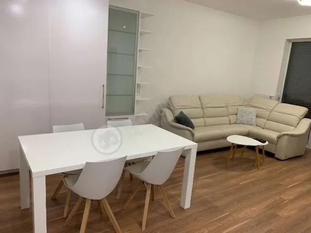 Kiadó lakás Budapest XI. kerület, Beregszász út 50 nm