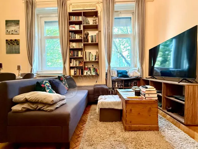 Eladó lakás Budapest VIII. kerület, Baross utca 72 nm