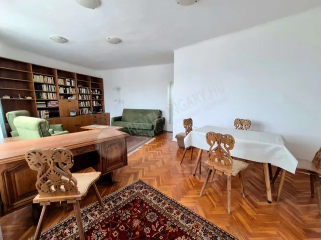 Kiadó lakás Budapest I. kerület, Hattyú utca 65 nm