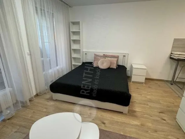 Kiadó lakás Budapest IX. kerület, Vágóhíd utca 30 nm