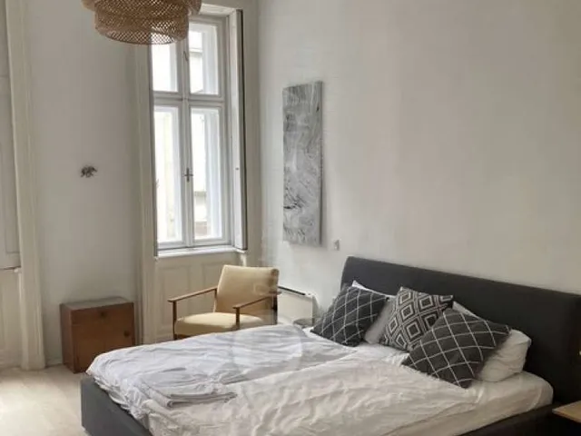 Kiadó lakás Budapest VII. kerület, Hársfa utca 68 nm