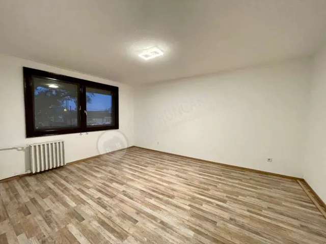 Kiadó lakás Budapest X. kerület, Kőbányai út 34 nm