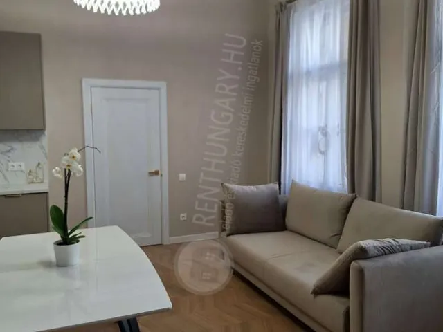 Kiadó lakás Budapest VI. kerület, Rózsa utca 65 nm