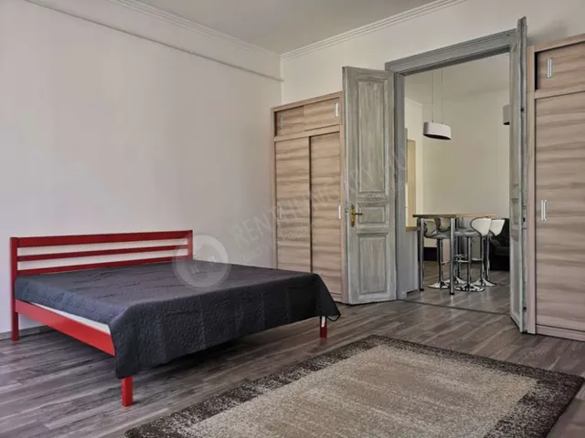 Kiadó lakás Budapest VII. kerület 73 nm