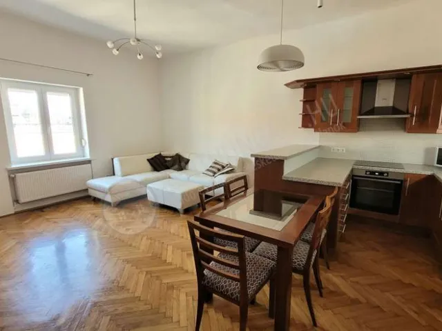 Kiadó lakás Budapest V. kerület 52 nm