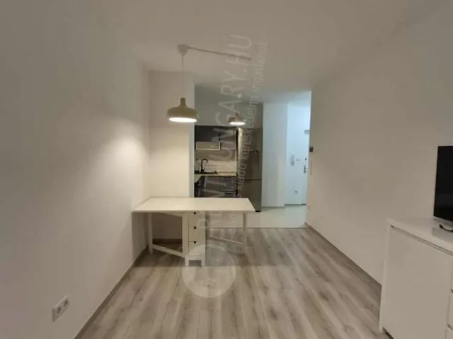 Kiadó lakás Budapest XI. kerület, Szerenád utca 42 nm