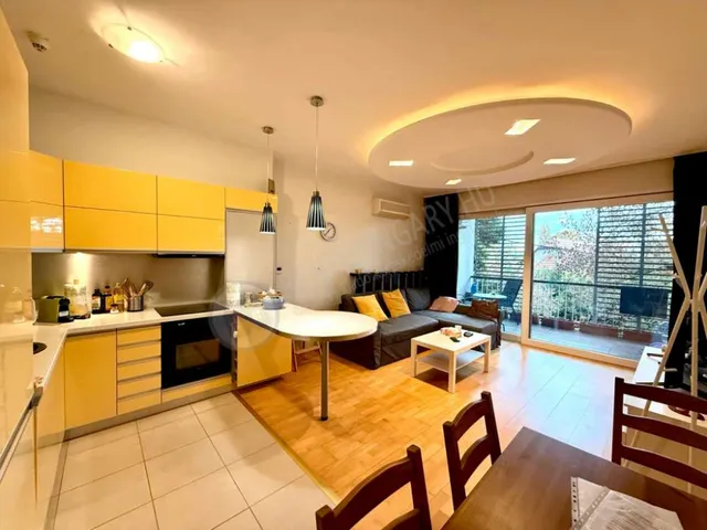 Eladó lakás Budapest III. kerület, Nánási út 54 nm