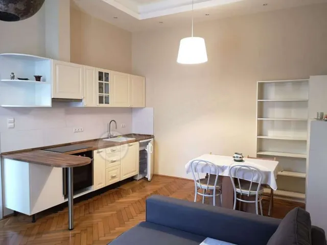 Kiadó lakás Budapest VIII. kerület 44 nm