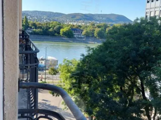 Kiadó lakás Budapest XIII. kerület, Pozsonyi út 93 nm