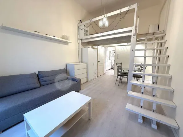 Kiadó lakás Budapest V. kerület, Stollár Béla utca 30 nm