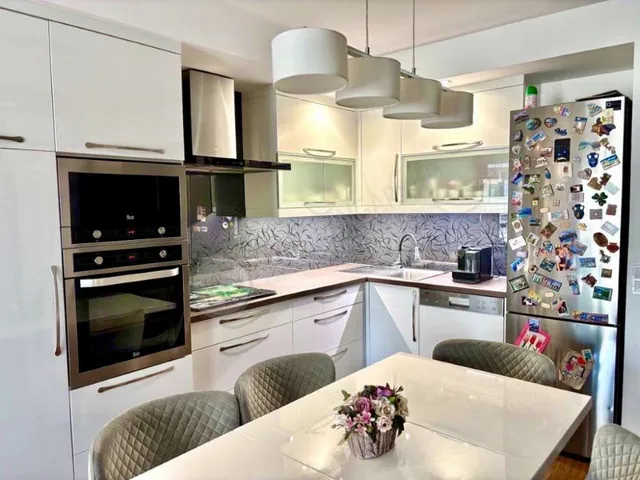 Kiadó lakás Budapest XIII. kerület, Petneházy utca 80 nm