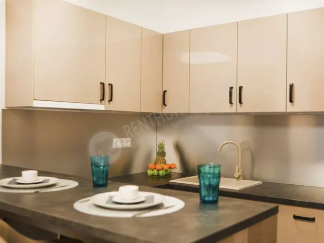 Eladó lakás Budapest VIII. kerület, Dankó utca 27 nm