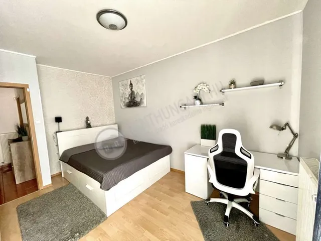 Kiadó lakás Budapest X. kerület, Ónodi utca 52 nm