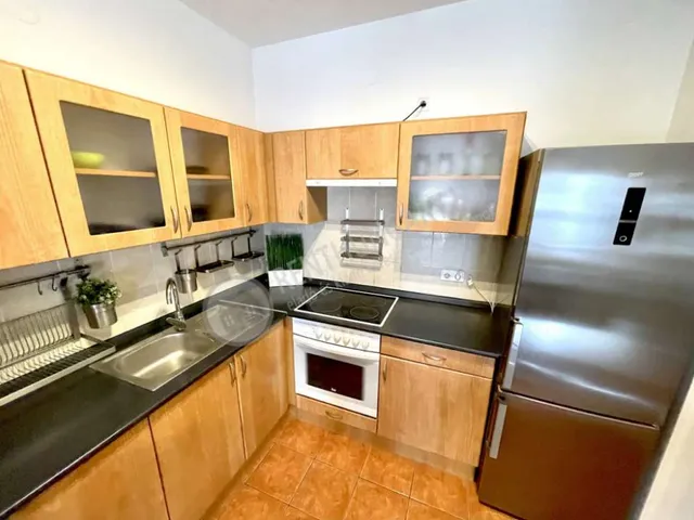 Kiadó lakás Budapest X. kerület, Ónodi utca 52 nm