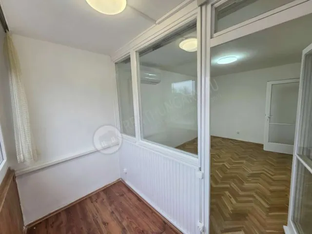 Kiadó lakás Budapest XI. kerület, Etele út 50 nm