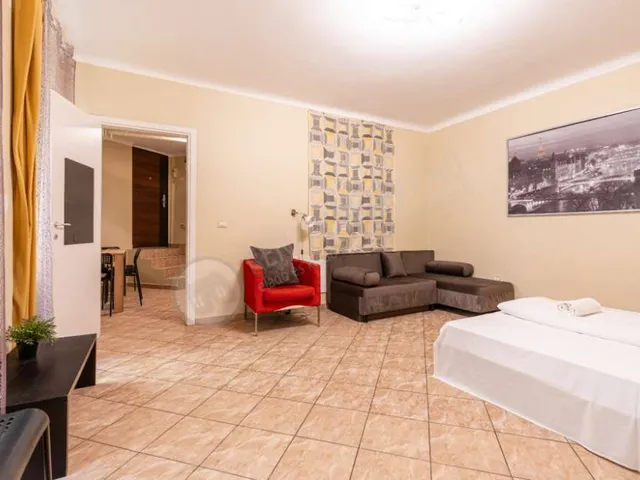 Kiadó lakás Budapest VI. kerület, Révay köz 68 nm